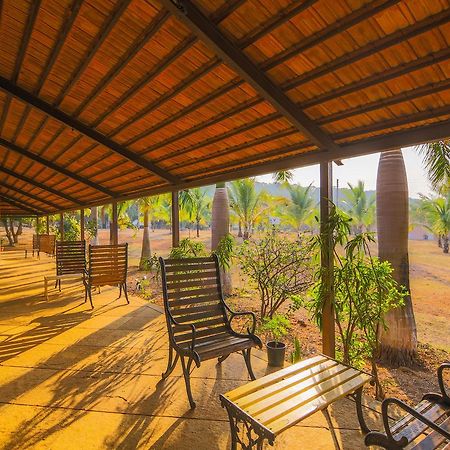 V Resorts Mahua Bagh Murud Nāndgaon Exterior photo