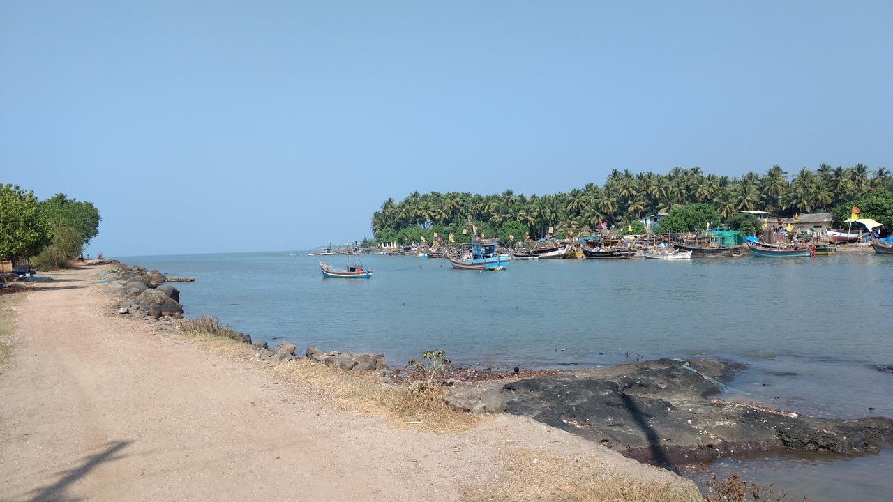 V Resorts Mahua Bagh Murud Nāndgaon Exterior photo