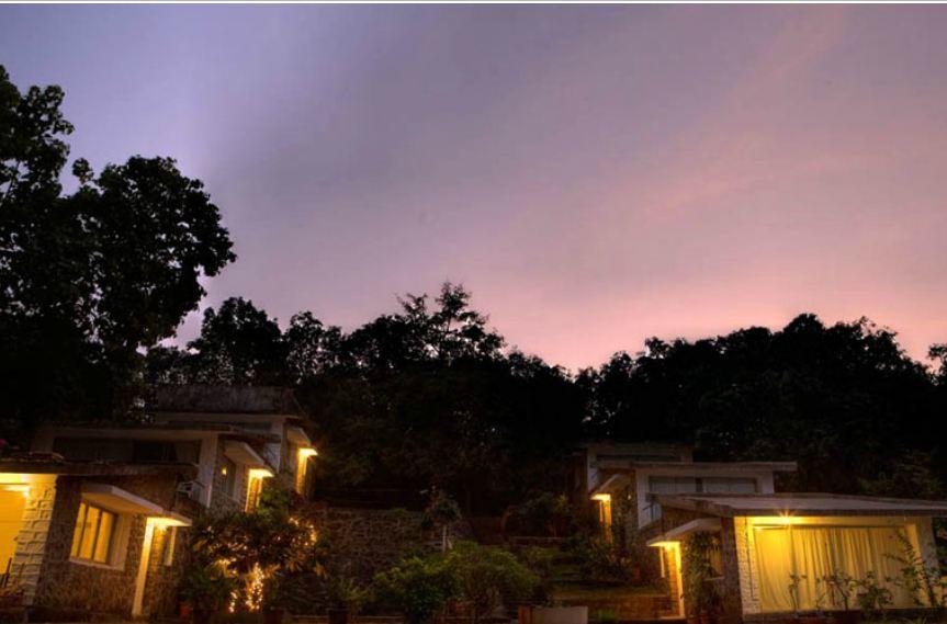 V Resorts Mahua Bagh Murud Nāndgaon Exterior photo