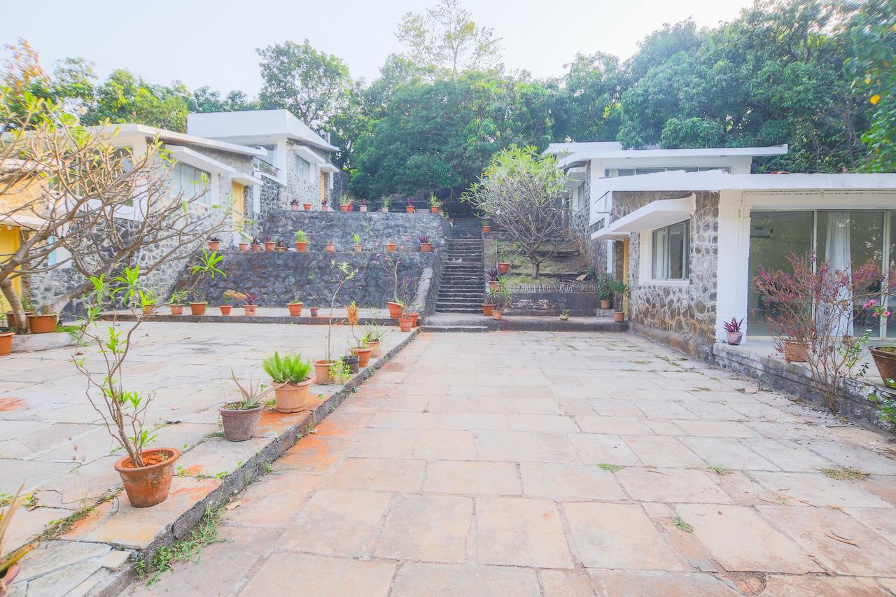 V Resorts Mahua Bagh Murud Nāndgaon Exterior photo