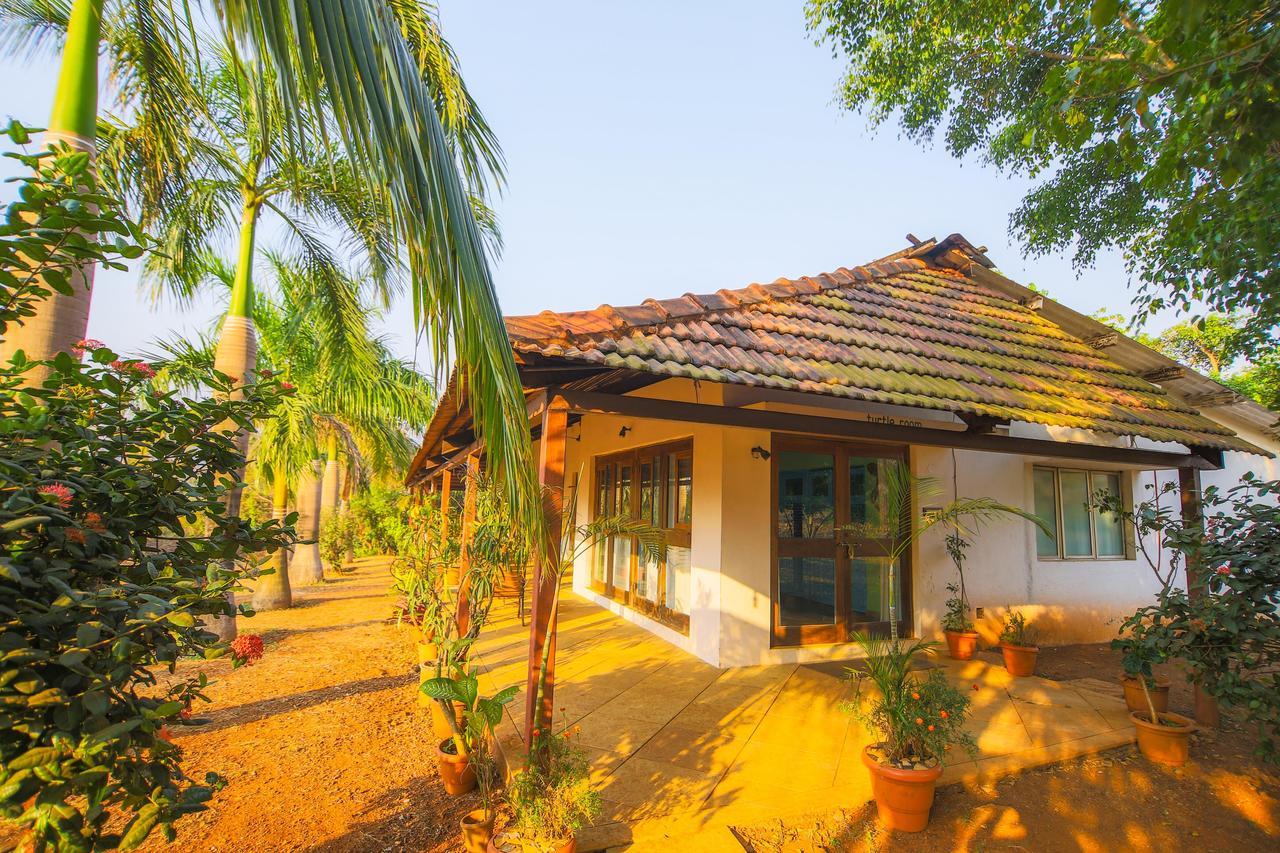 V Resorts Mahua Bagh Murud Nāndgaon Exterior photo